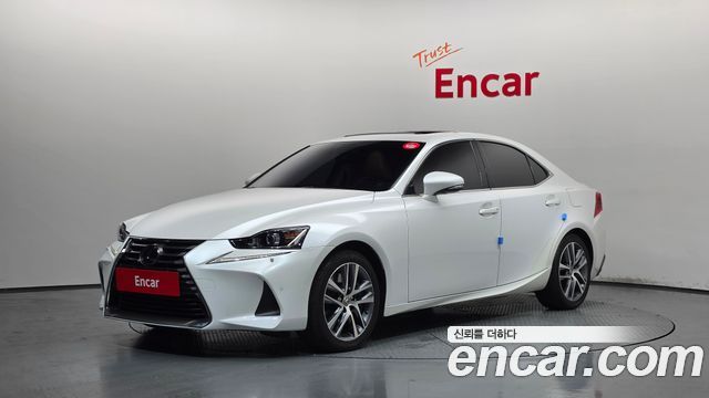 Lexus IS Supreme — пробег 41 742 км — фото 1 из 5