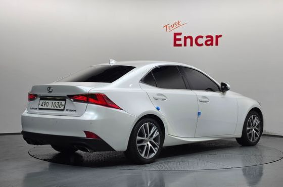 Lexus IS Supreme — пробег 41 742 км — фото 2 из 5