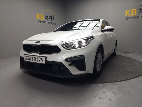 Kia K3 Luxury — пробег 124 000 км — фото 1 из 5