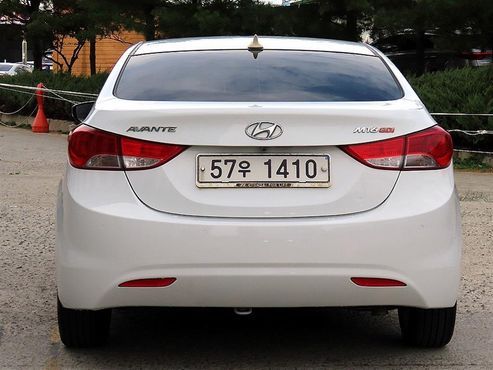 Hyundai AVANTE M16 GDI Top — пробег 124 961 км — фото 4 из 5