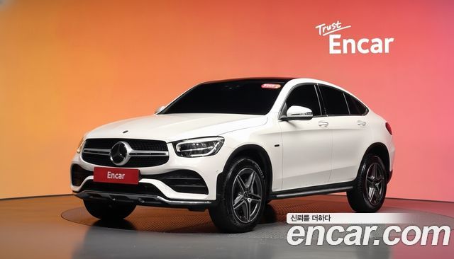 Mercedes-Benz GLC-Class GLC300e 4MATIC Coupe — пробег 102 119 км — фото 1 из 5