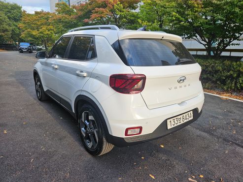 Hyundai Venue 1.6 Flux — пробег 31 045 км — фото 5 из 5