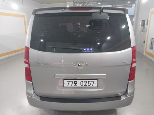 Hyundai Starex 4WD Wagon 12-Seater Modern — пробег 85 920 км — фото 4 из 5