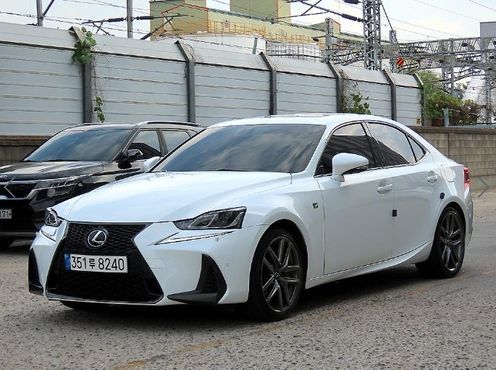 Lexus IS F-Sport — пробег 189 111 км — фото 1 из 2
