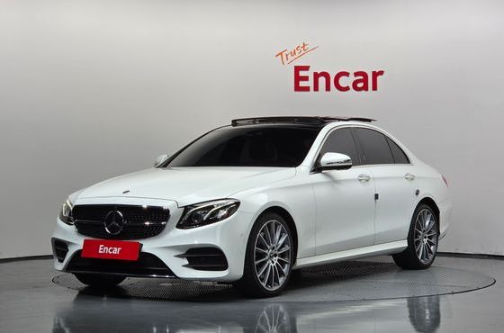 Mercedes-Benz E-Class E350 4MATIC AMG Line — пробег 94 969 км — фото 1 из 5