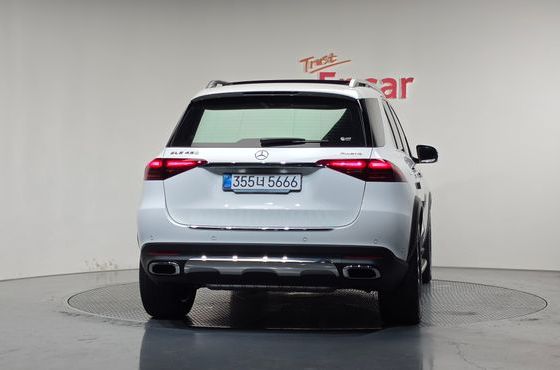 Mercedes-Benz GLE-Class GLE450 4MATIC — пробег 6 988 км — фото 4 из 5