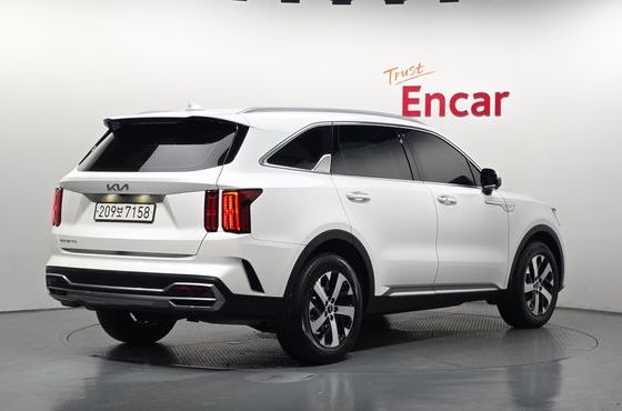 Kia Sorento Gasoline 2.5T 2WD Signature — пробег 67 064 км — фото 2 из 5
