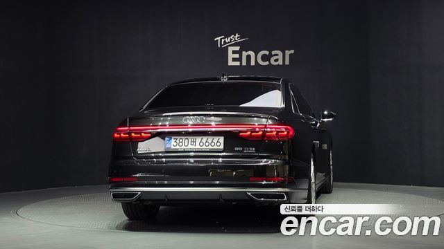 Audi A8 55 TFSI Quattro LWB — пробег 47 612 км — фото 4 из 5