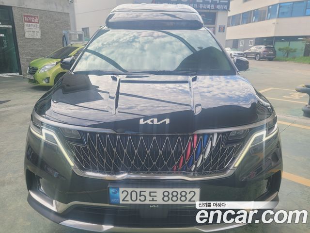 Kia Carnival Gasoline 9-Seater Signature — пробег 69 935 км — фото 1 из 5