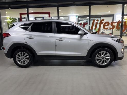 Hyundai Tucson Diesel 2.0 2WD Style — пробег 77 402 км — фото 3 из 5