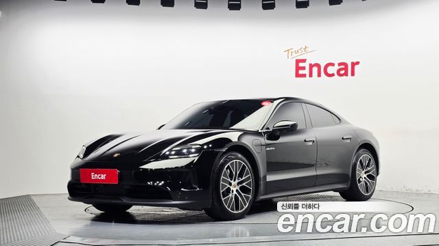 Porsche Taycan Base 4 — пробег 14 983 км — фото 1 из 5