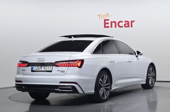 Audi A6 45 TFSI Quattro Premium — пробег 86 461 км — фото 2 из 5