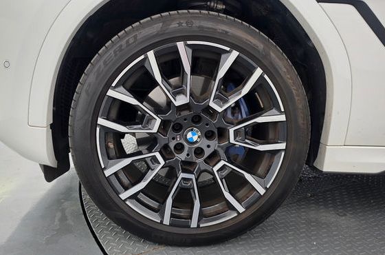 BMW X6 xDrive40i M Sport — пробег 43 043 км — фото 5 из 5