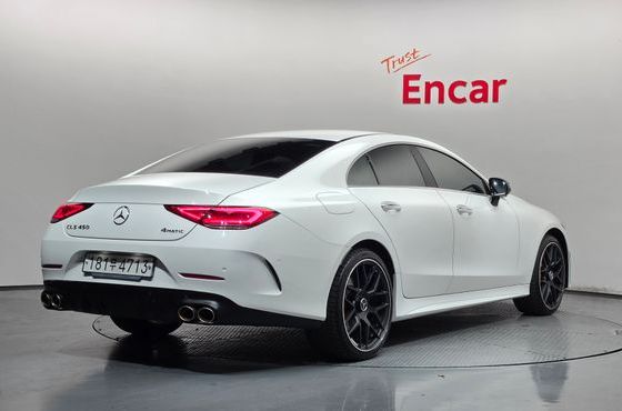 Mercedes-Benz CLS-Class CLS450 4MATIC AMG Line — пробег 80 383 км — фото 2 из 5