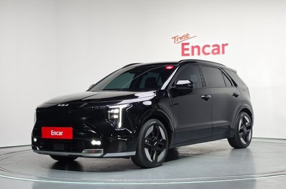 Kia Niro SIgnature — пробег 675 км — фото 1 из 5