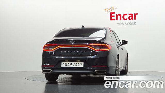 Hyundai Grandeur из Кореи Encar