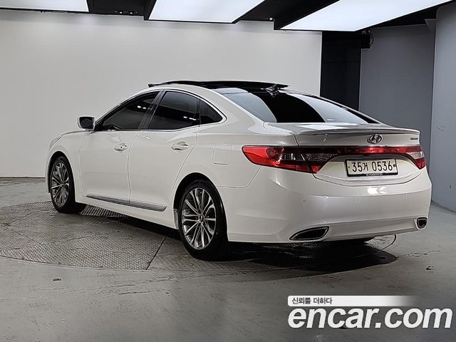 Hyundai Grandeur из Кореи Encar