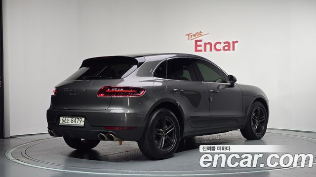 Porsche Macan 3.0 S Diesel 95B — пробег 92 961 км — фото 2 из 5