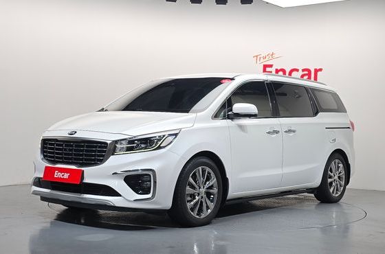 Kia Carnival Gasoline 7-Seater Limousine President — пробег 98 664 км — фото 1 из 5