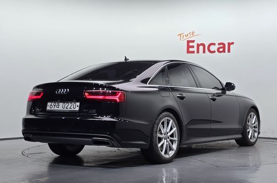 Audi A6 40 TFSI Quattro Sport C7 — пробег 233 577 км — фото 2 из 5