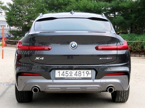 BMW X4 xDrive20i M Sport X — пробег 73 121 км — фото 4 из 5