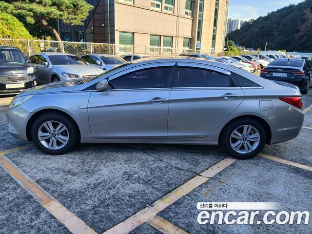 Hyundai Sonata LPI Smart — пробег 165 000 км — фото 4 из 5