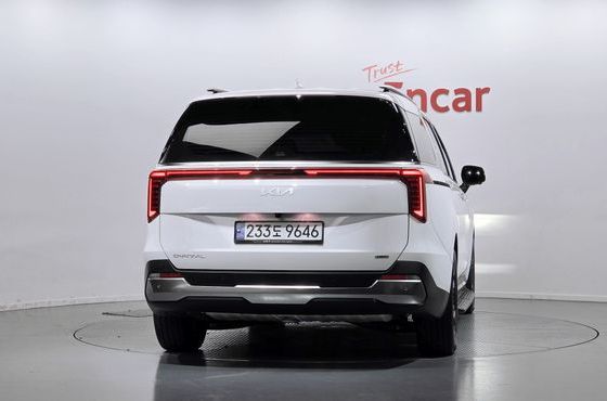 Kia Carnival HEV 7seater Signature — пробег 35 977 км — фото 4 из 5