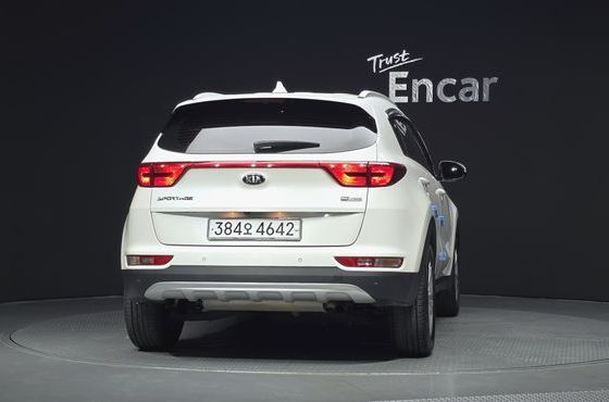 Kia Sportage Diesel 2WD Prestige — пробег 179 364 км — фото 4 из 5