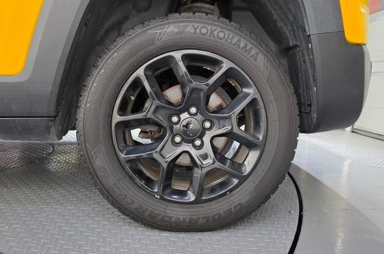 Jeep Renegade 2.4 Limited AWD — пробег 142 435 км — фото 5 из 5