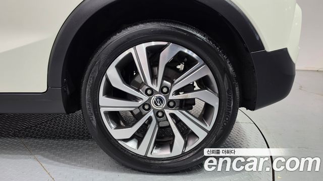 Ssangyong TIBOLI из Кореи Encar