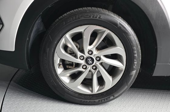 Hyundai Tucson Diesel 1.7 2WD Modern — пробег 133 967 км — фото 5 из 5