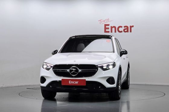 Mercedes-Benz GLC-Class GLC 300 4MATIC Avantgarde — пробег 10 659 км — фото 3 из 5