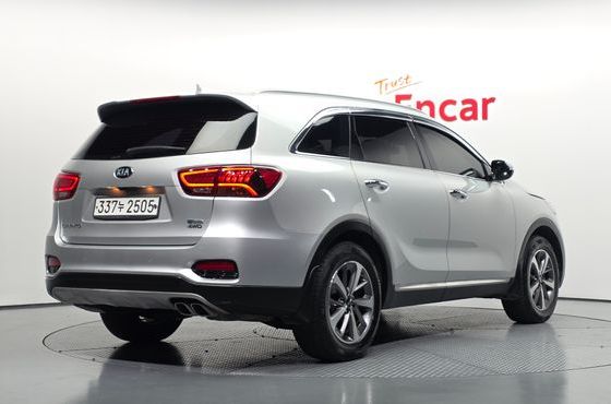 Kia Sorento Diesel 2.0 4WD Prestige — пробег 105 571 км — фото 2 из 5