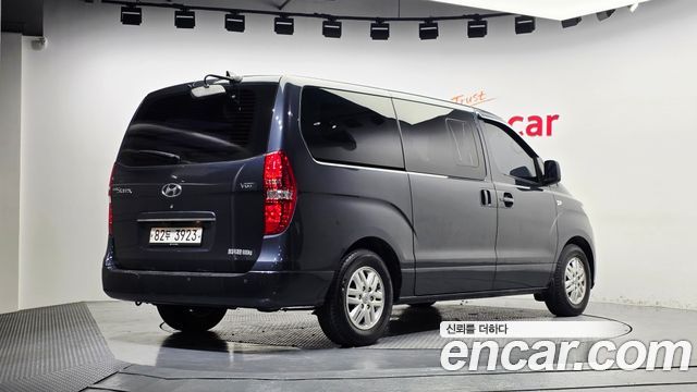 Hyundai Starex Van 5-Seater Modern — пробег 73 623 км — фото 2 из 5