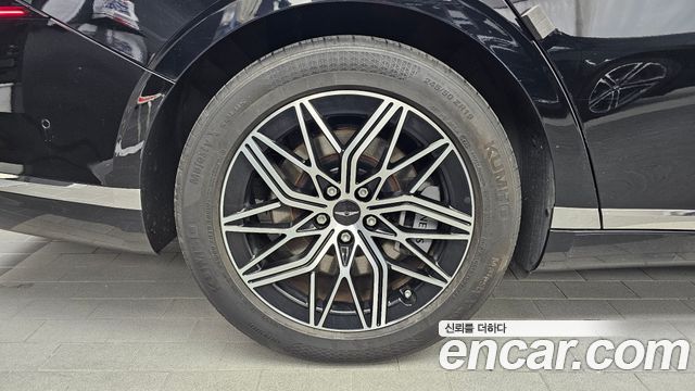 Genesis G90 из Кореи Encar
