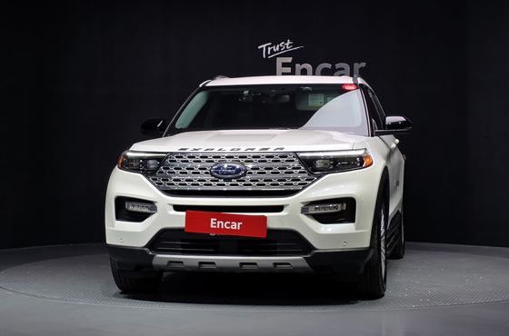 Ford Explorer 2.3 LimIted 4WD — пробег 36 190 км — фото 3 из 5
