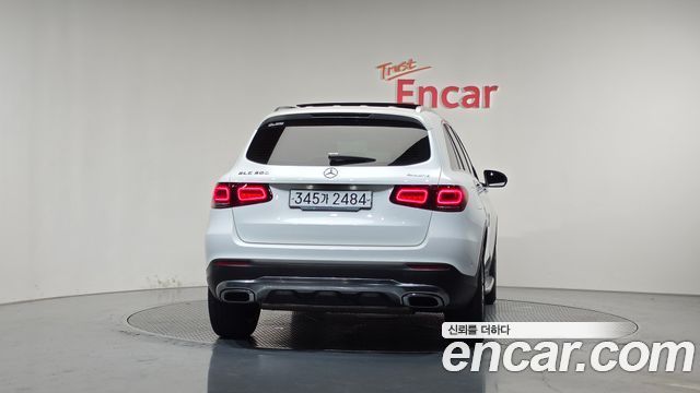 Mercedes-Benz GLC-Class GLC300 4MATIC — пробег 89 668 км — фото 4 из 5