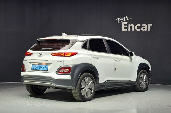 Hyundai Kona Modren — пробег 74 822 км — фото 2 из 5