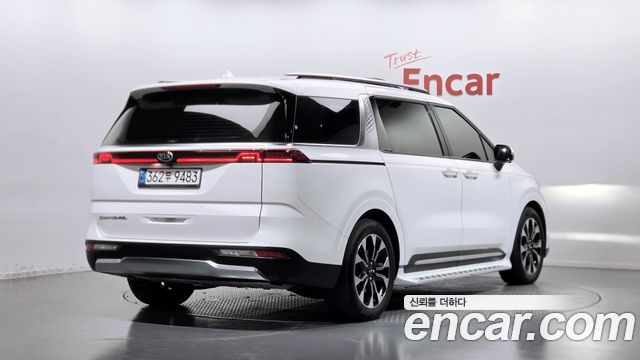 Kia Carnival из Кореи Encar