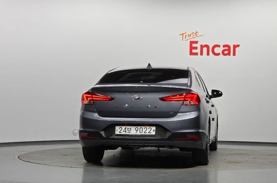 Hyundai AVANTE 1.6 Smart — пробег 132 525 км — фото 4 из 5