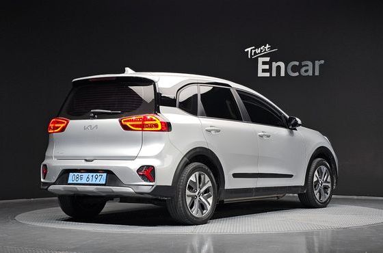 Kia Niro Air — пробег 81 410 км — фото 2 из 5