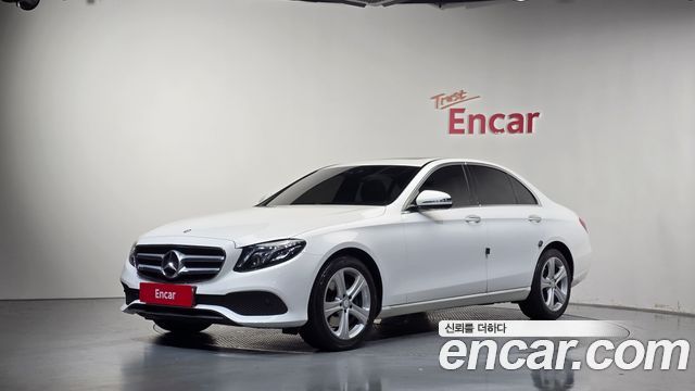 Mercedes-Benz E-Class E220d Avantgarde — пробег 177 583 км — фото 1 из 5