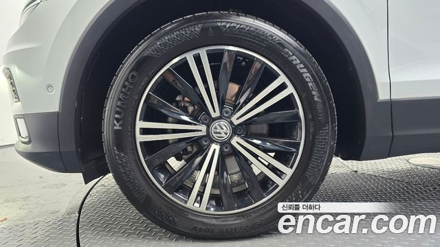 Volkswagen Tiguan из Кореи Encar