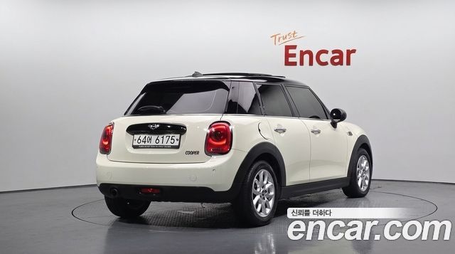 Mini Cooper из Кореи Encar