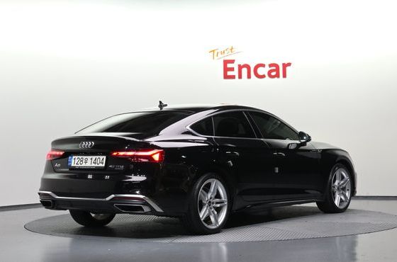 Audi A5 40 TFSI Quattro Premium Sportback — пробег 94 604 км — фото 2 из 5