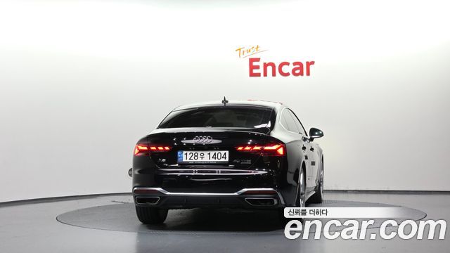 Audi A5 40 TFSI Quattro Premium Sportback — пробег 94 604 км — фото 4 из 5