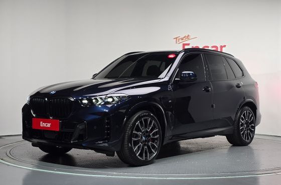 BMW X5 xDrive 50e M Sport — пробег 8 516 км — фото 1 из 5