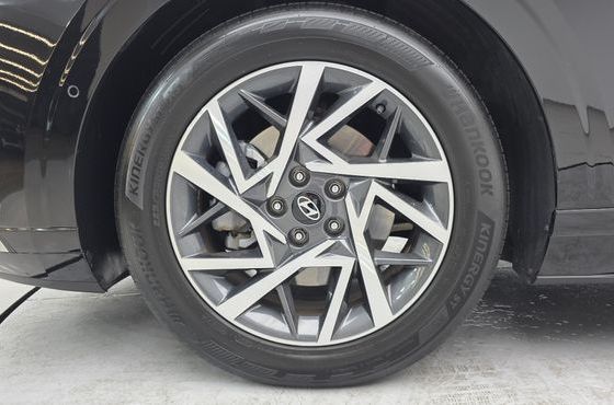 Hyundai Grandeur 2,5 Gasoline 2WD Exclusive — пробег 104 104 км — фото 5 из 5