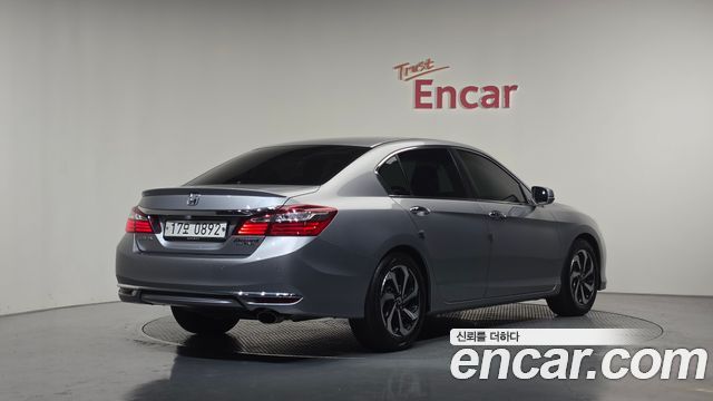 Honda Accord 2.4 9th — пробег 95 099 км — фото 2 из 5