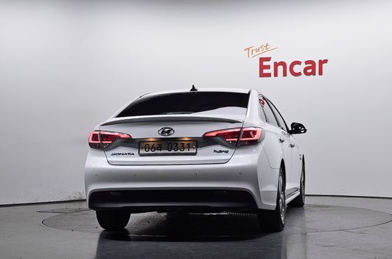 Hyundai Sonata 2.0 HEV Modern — пробег 179 427 км — фото 4 из 5
